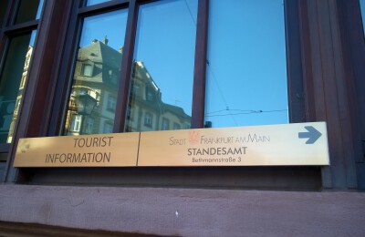 Hinweisschild mit Stil