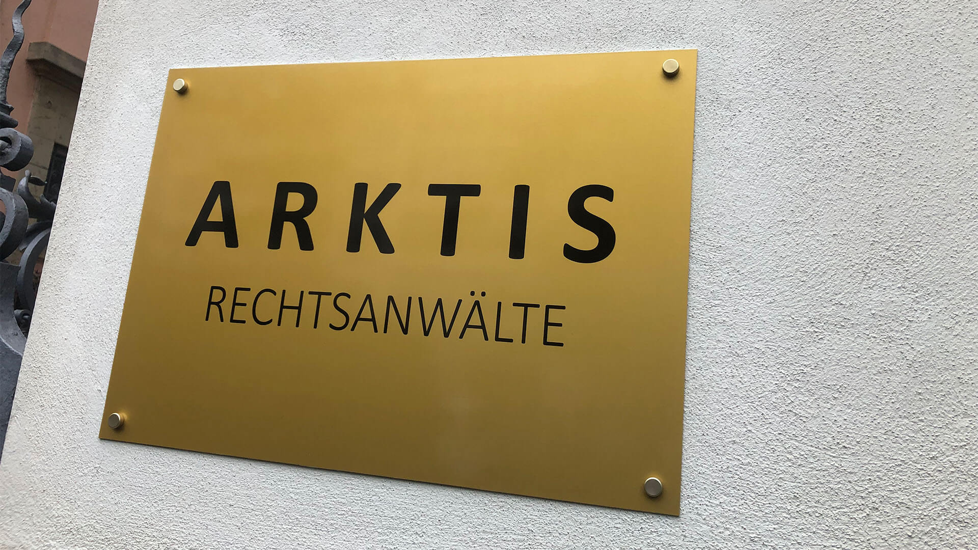 Schild Rechtsanwälte