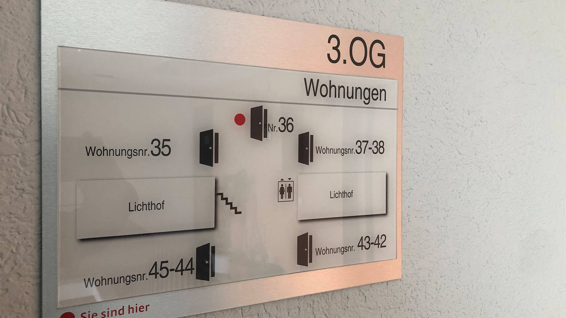 Wegweiser Wohnanlage