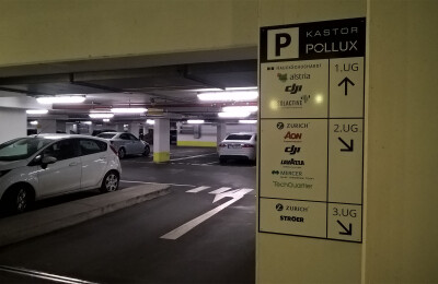 Parkhausschilder